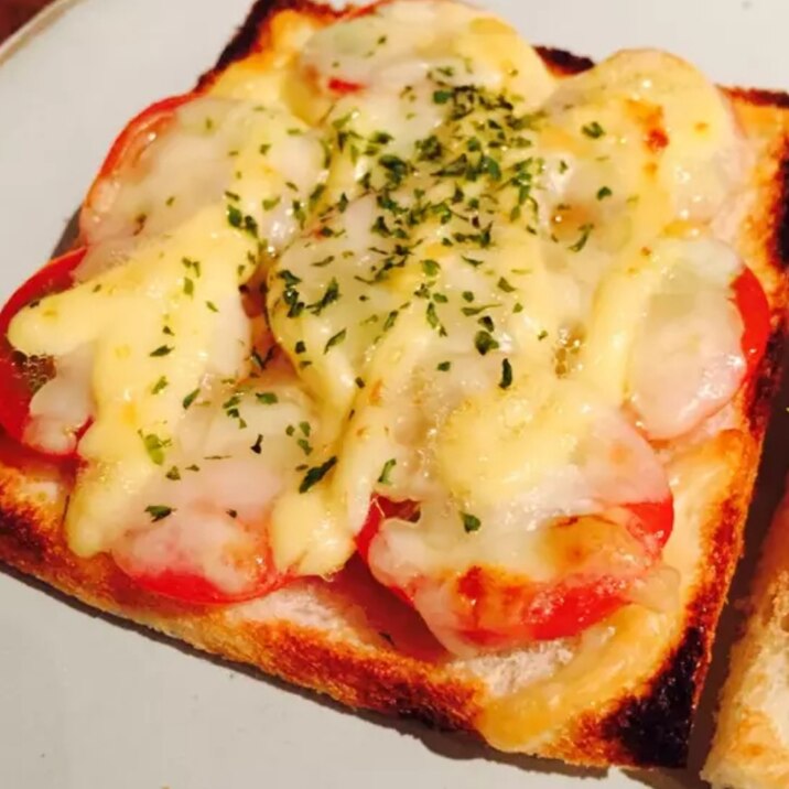 ミニトマトチーズトースト レシピ 作り方 By みるまる 楽天レシピ ミニトマトチーズトースト レシピ 作り方 By みるまる 楽天レシピ